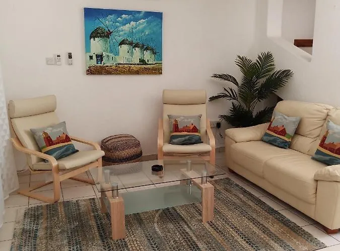 Sea Front Kristina Klorakas