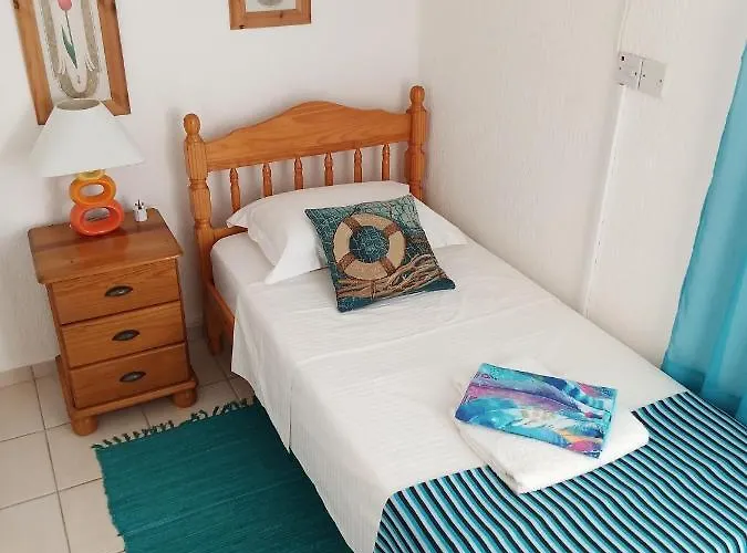 Sea Front Kristina Klorakas